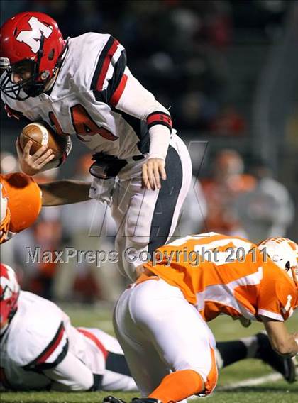 Thumbnail 2 in Mineola vs. Maypearl (2A Division 1 Region 2 Area Playoffs) photogallery.