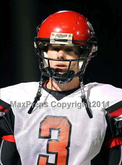 Thumbnail 1 in Mineola vs. Maypearl (2A Division 1 Region 2 Area Playoffs) photogallery.