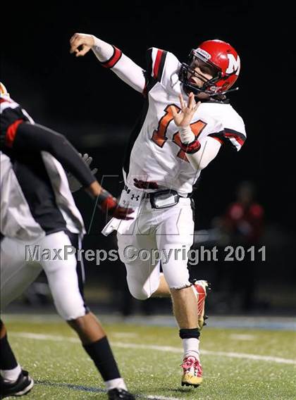 Thumbnail 3 in Mineola vs. Maypearl (2A Division 1 Region 2 Area Playoffs) photogallery.