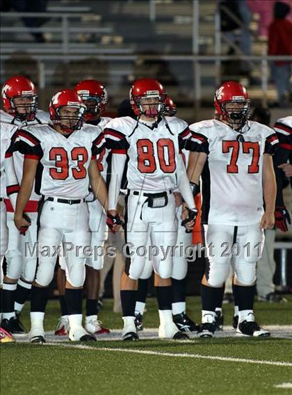 Thumbnail 3 in Mineola vs. Maypearl (2A Division 1 Region 2 Area Playoffs) photogallery.