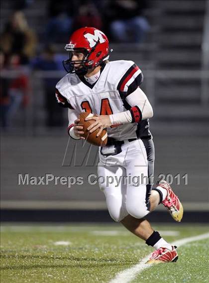 Thumbnail 1 in Mineola vs. Maypearl (2A Division 1 Region 2 Area Playoffs) photogallery.