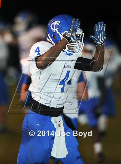 Thumbnail 2 in Bob Jones vs. Tuscaloosa County (AHSAA 7A 1st Round) photogallery.