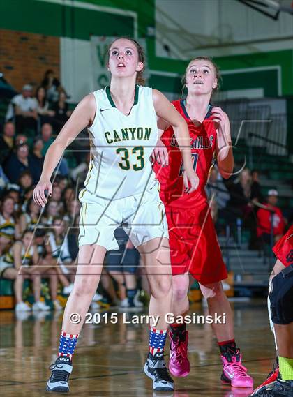 Thumbnail 2 in Canyon vs. Oak Hills (CIF SS Playoffs) photogallery.