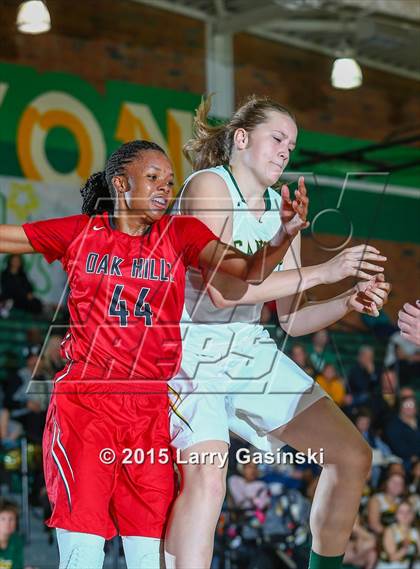 Thumbnail 2 in Canyon vs. Oak Hills (CIF SS Playoffs) photogallery.