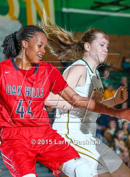 Thumbnail 3 in Canyon vs. Oak Hills (CIF SS Playoffs) photogallery.