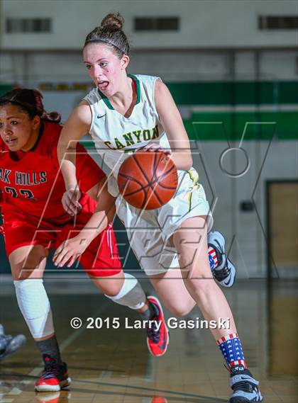 Thumbnail 3 in Canyon vs. Oak Hills (CIF SS Playoffs) photogallery.