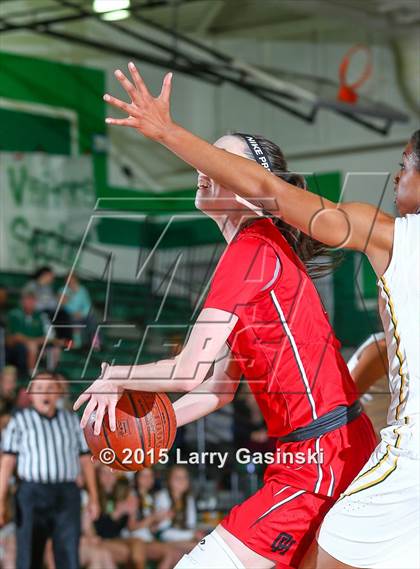 Thumbnail 1 in Canyon vs. Oak Hills (CIF SS Playoffs) photogallery.