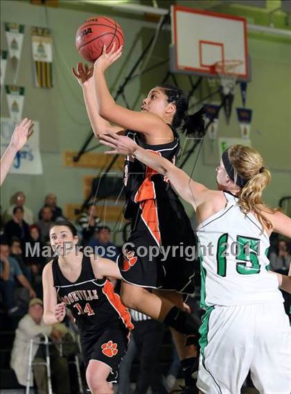 Thumbnail 2 in Roseville vs. Dixon (Ram Jam) photogallery.