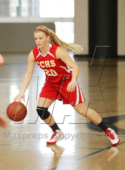 Thumbnail 2 in Cathedral Catholic vs. Our Lady of Peace (So Cal Holiday Classic) photogallery.