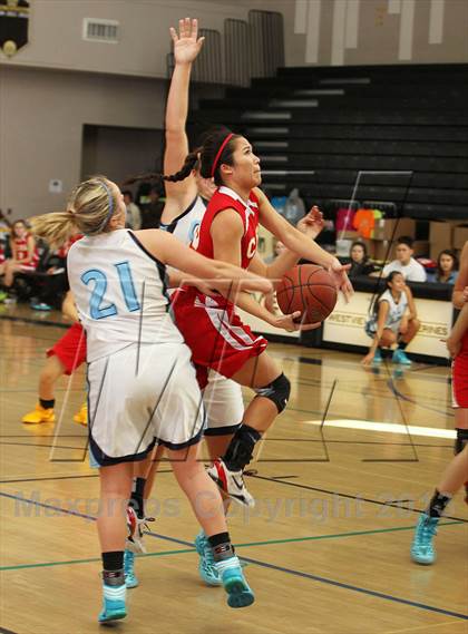 Thumbnail 1 in Cathedral Catholic vs. Our Lady of Peace (So Cal Holiday Classic) photogallery.