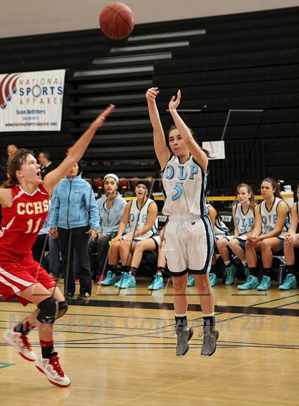 Thumbnail 2 in Cathedral Catholic vs. Our Lady of Peace (So Cal Holiday Classic) photogallery.