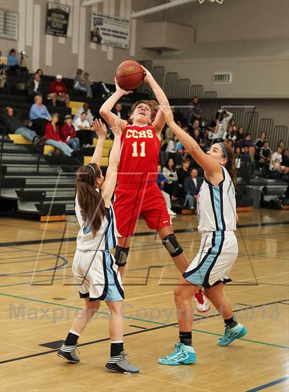 Thumbnail 3 in Cathedral Catholic vs. Our Lady of Peace (So Cal Holiday Classic) photogallery.