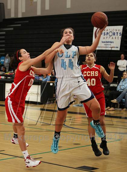 Thumbnail 2 in Cathedral Catholic vs. Our Lady of Peace (So Cal Holiday Classic) photogallery.