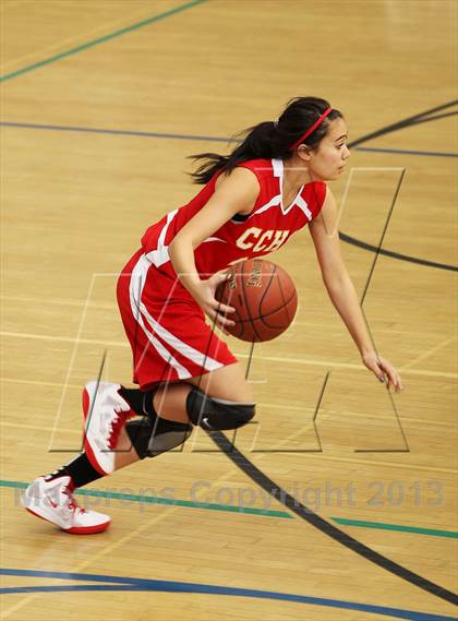 Thumbnail 3 in Cathedral Catholic vs. Our Lady of Peace (So Cal Holiday Classic) photogallery.