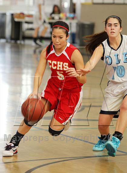 Thumbnail 3 in Cathedral Catholic vs. Our Lady of Peace (So Cal Holiday Classic) photogallery.