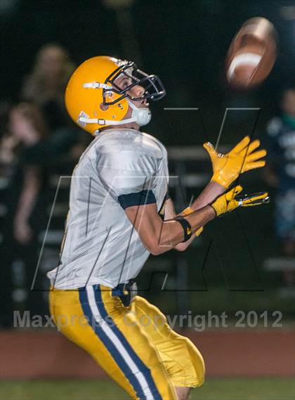 Thumbnail 1 in Arlington Catholic @ Franklin photogallery.