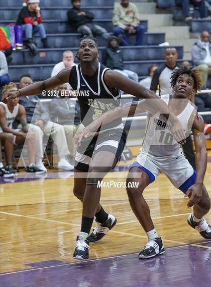 Thumbnail 2 in Washington County vs McDonough (Jones County Morris Bank Holiday Classic) photogallery.