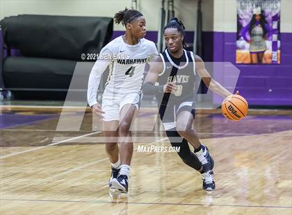 Thumbnail 2 in Washington County vs McDonough (Jones County Morris Bank Holiday Classic) photogallery.