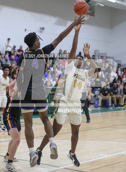 Thumbnail 1 in Walker vs Live Oak (Livingston Parish Tournament) photogallery.