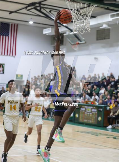 Thumbnail 3 in Walker vs Live Oak (Livingston Parish Tournament) photogallery.