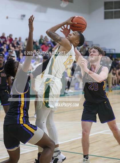 Thumbnail 3 in Walker vs Live Oak (Livingston Parish Tournament) photogallery.