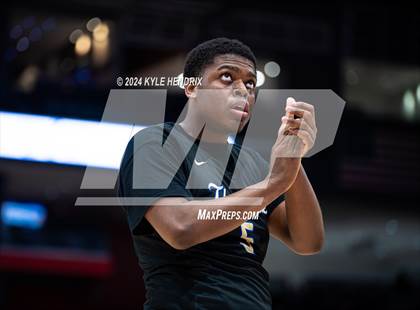 Thumbnail 2 in Lutheran East vs. Preble Shawnee (OHSAA Division III Semifinal) photogallery.