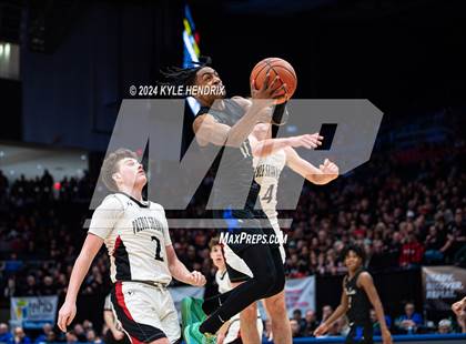 Thumbnail 2 in Lutheran East vs. Preble Shawnee (OHSAA Division III Semifinal) photogallery.