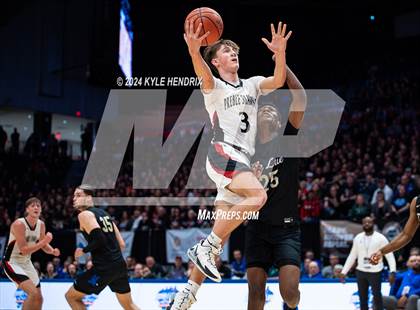 Thumbnail 2 in Lutheran East vs. Preble Shawnee (OHSAA Division III Semifinal) photogallery.
