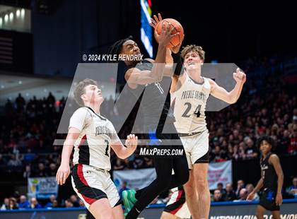 Thumbnail 1 in Lutheran East vs. Preble Shawnee (OHSAA Division III Semifinal) photogallery.