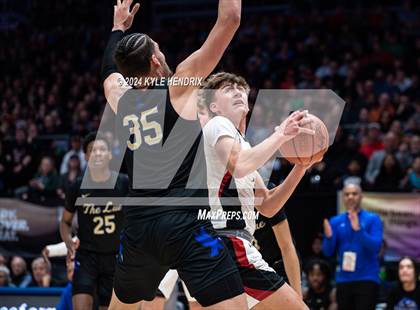 Thumbnail 3 in Lutheran East vs. Preble Shawnee (OHSAA Division III Semifinal) photogallery.