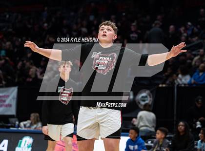 Thumbnail 3 in Lutheran East vs. Preble Shawnee (OHSAA Division III Semifinal) photogallery.