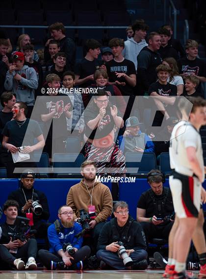 Thumbnail 1 in Lutheran East vs. Preble Shawnee (OHSAA Division III Semifinal) photogallery.
