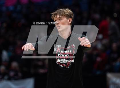 Thumbnail 1 in Lutheran East vs. Preble Shawnee (OHSAA Division III Semifinal) photogallery.