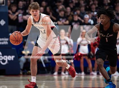 Thumbnail 1 in Lutheran East vs. Preble Shawnee (OHSAA Division III Semifinal) photogallery.