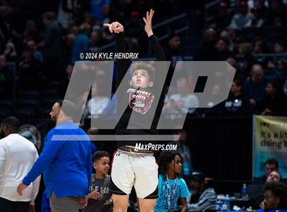 Thumbnail 3 in Lutheran East vs. Preble Shawnee (OHSAA Division III Semifinal) photogallery.