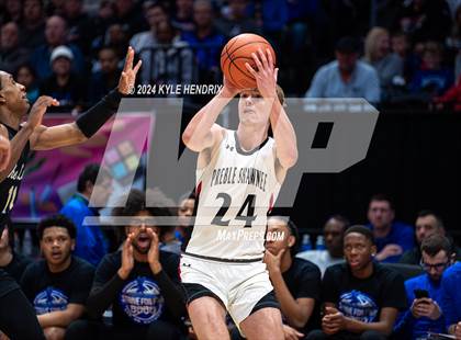 Thumbnail 1 in Lutheran East vs. Preble Shawnee (OHSAA Division III Semifinal) photogallery.