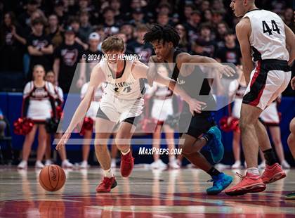 Thumbnail 3 in Lutheran East vs. Preble Shawnee (OHSAA Division III Semifinal) photogallery.