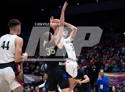 Thumbnail 1 in Lutheran East vs. Preble Shawnee (OHSAA Division III Semifinal) photogallery.