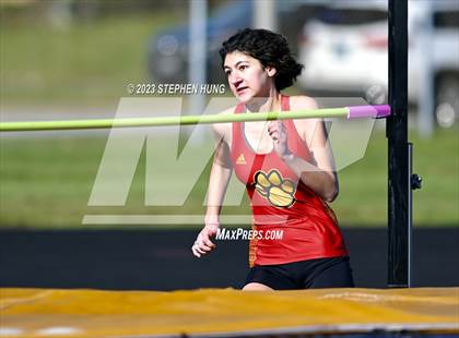 Thumbnail 3 in Neuqua Valley Meet photogallery.