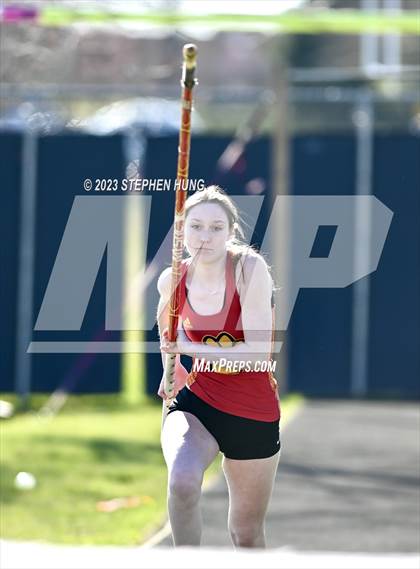 Thumbnail 3 in Neuqua Valley Meet photogallery.