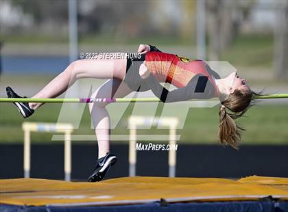 Thumbnail 2 in Neuqua Valley Meet photogallery.