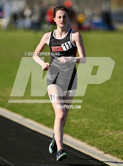 Thumbnail 3 in Neuqua Valley Meet photogallery.