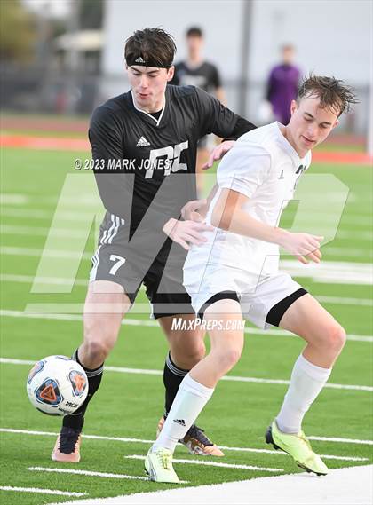Thumbnail 3 in Northwest Christian vs. Thatcher (AIA 3A Semifinal) photogallery.