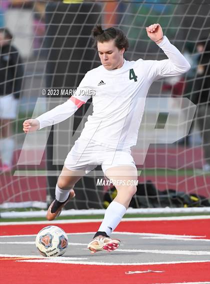 Thumbnail 3 in Northwest Christian vs. Thatcher (AIA 3A Semifinal) photogallery.