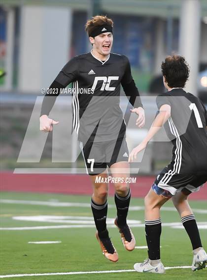 Thumbnail 2 in Northwest Christian vs. Thatcher (AIA 3A Semifinal) photogallery.