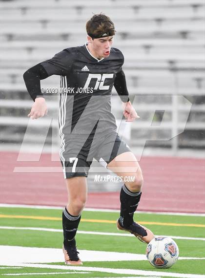 Thumbnail 3 in Northwest Christian vs. Thatcher (AIA 3A Semifinal) photogallery.