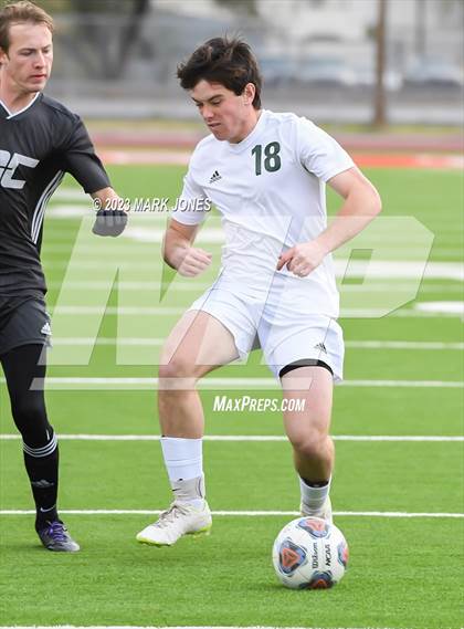 Thumbnail 2 in Northwest Christian vs. Thatcher (AIA 3A Semifinal) photogallery.