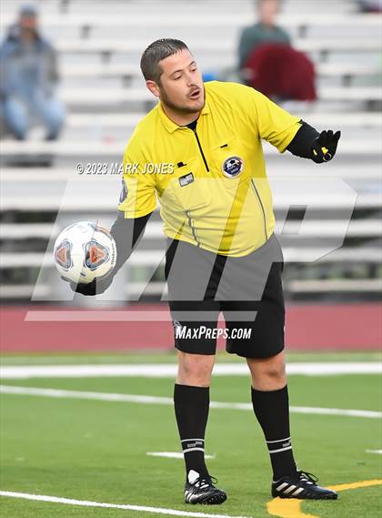 Thumbnail 3 in Northwest Christian vs. Thatcher (AIA 3A Semifinal) photogallery.
