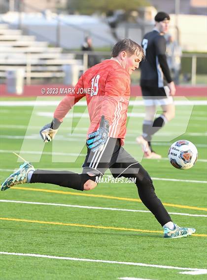 Thumbnail 1 in Northwest Christian vs. Thatcher (AIA 3A Semifinal) photogallery.