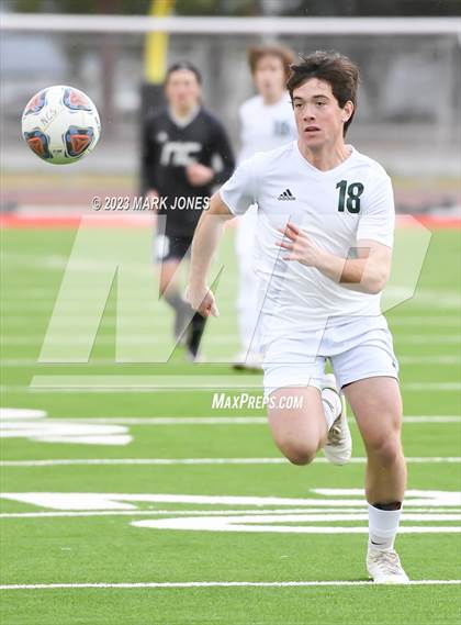 Thumbnail 2 in Northwest Christian vs. Thatcher (AIA 3A Semifinal) photogallery.